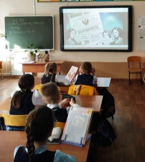 Искусство объединяет: в лицее прошли #РазговорыоВажном, посвященные юбилею Большого театра и Союза т