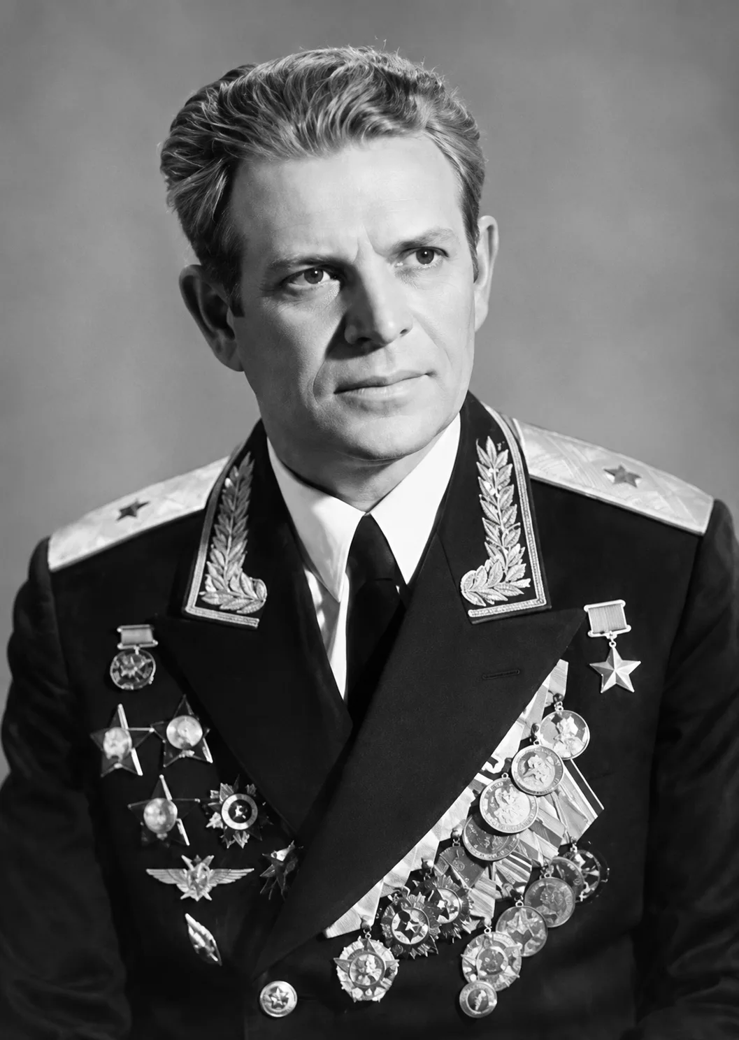 11 июля 1921 года родился Герой Советского Союза Георгий Баевский, генерал-майор авиации, заслуженны