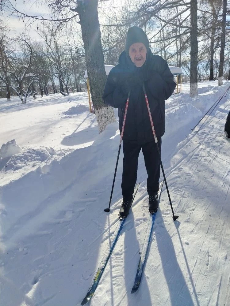 ❄Лыжная прогулка для пожилых людей – это не просто спорт, а «зимняя сказка» для здоровь...