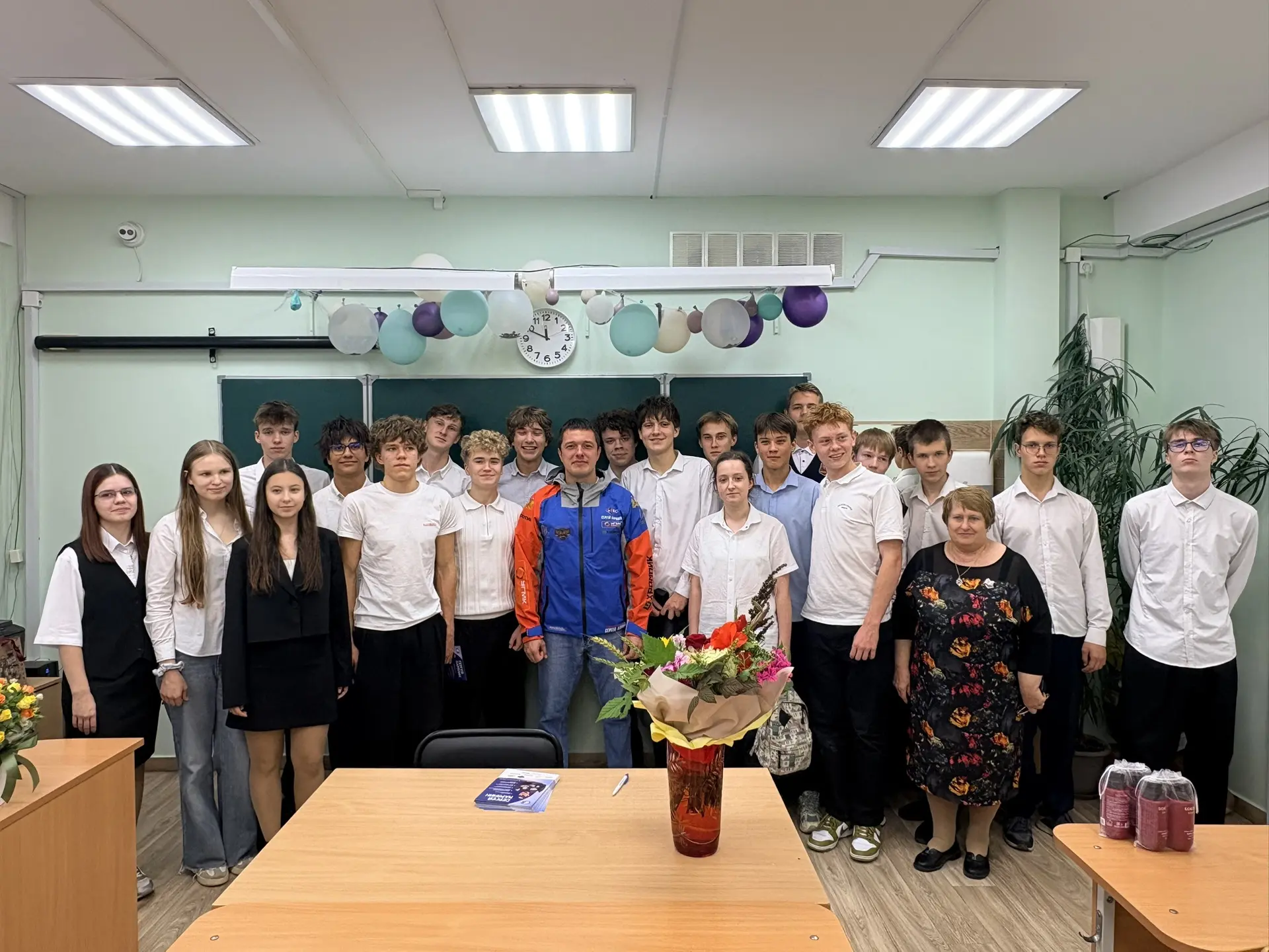 Сегодня провёл встречу с учащимися лицея № 135