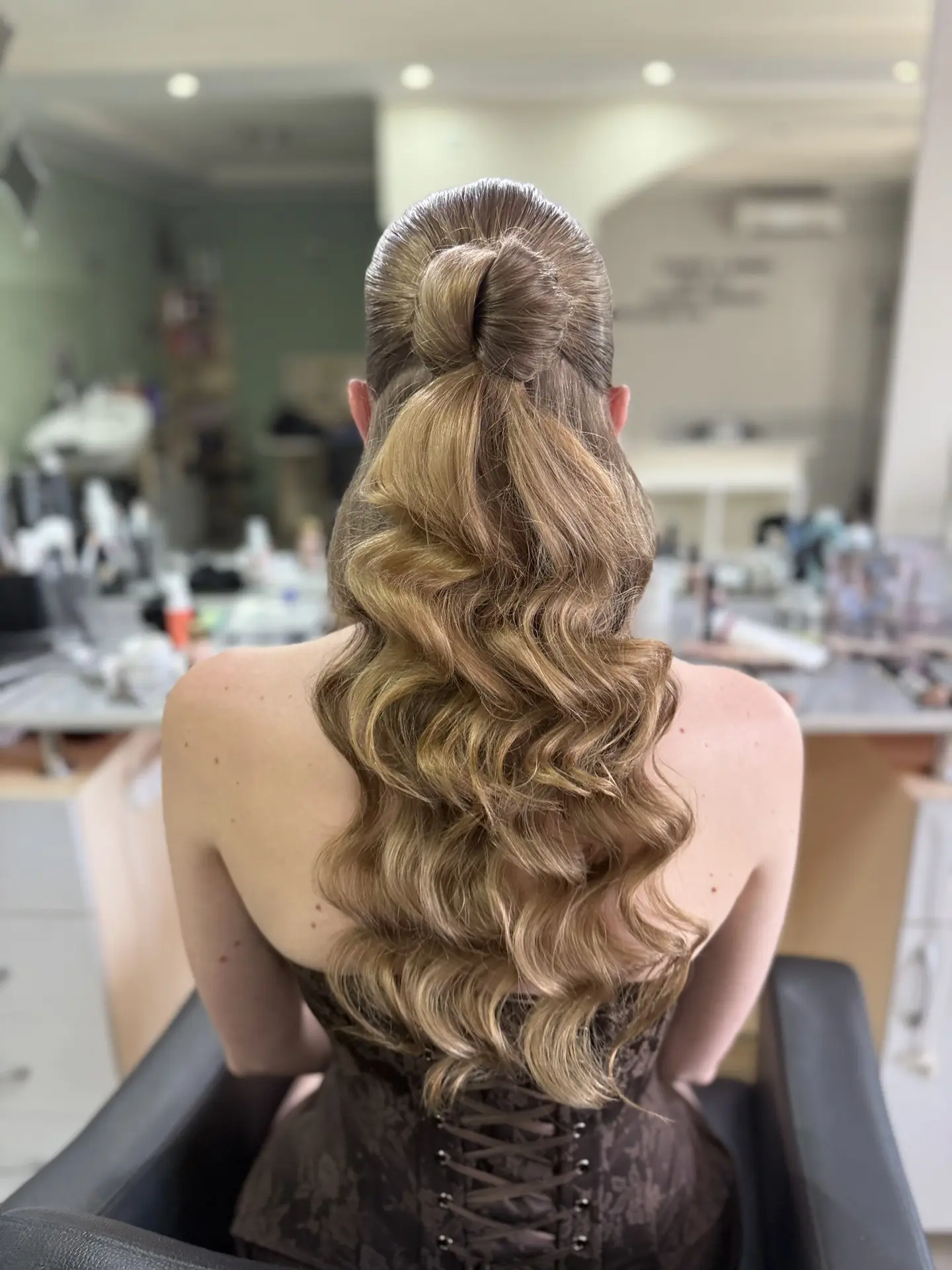 Укладка на свадьбу для Ксении😍
