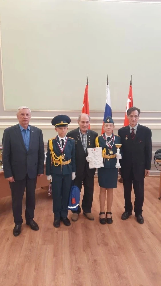 🎖️ 12 мая в Доме ветеранов состоялось торжественное награждение участников региональных смотров-конк