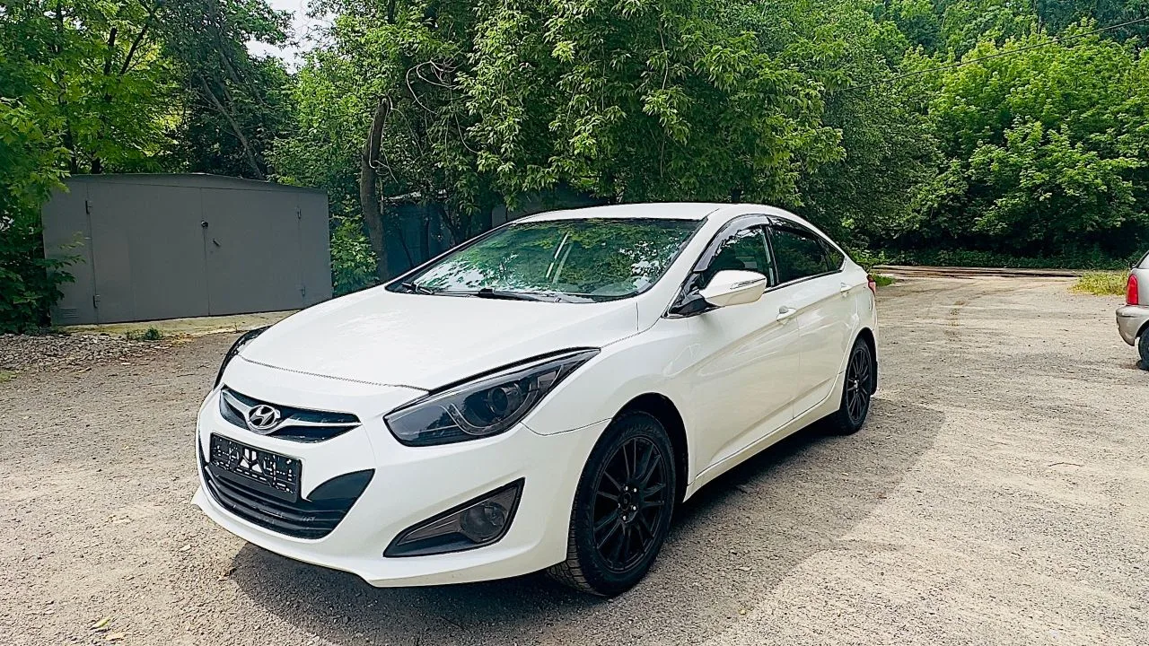 Hyundai i40, 2013г, 2.0 бензин, коробка автомат
Пробег 172000км, состояние без вложений 
Новые колод