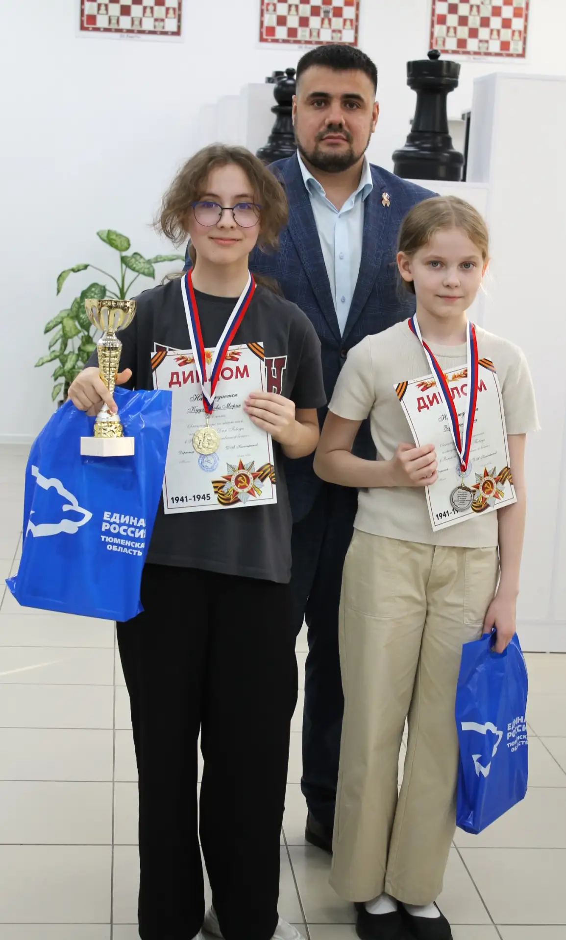 ♟👏 В стенах спортивной школы А.Е. Карпова развернулась настоящая шахматная баталия – блицтурнир, пос