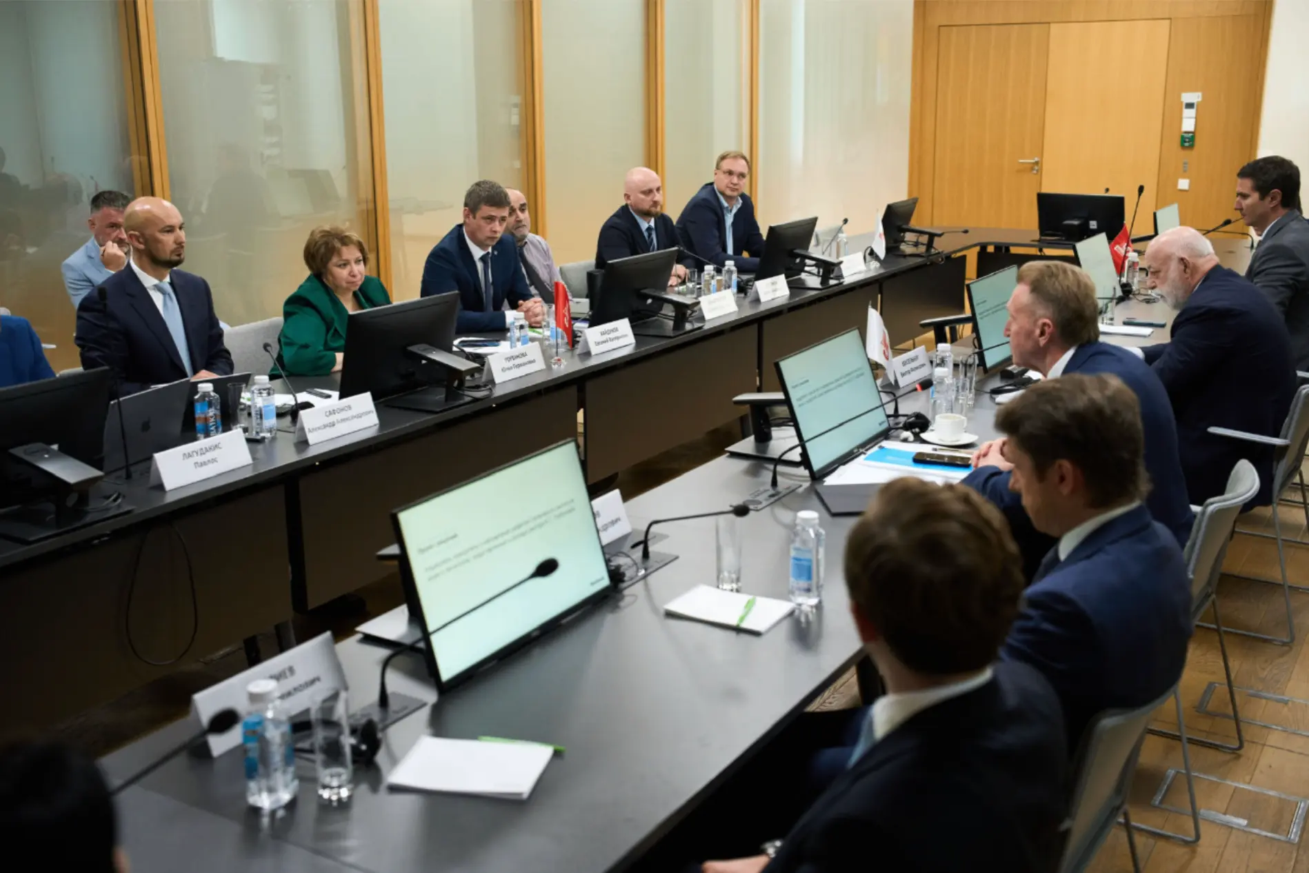 Сколтех укрепляет позиции лидера: 7 первых мест в рейтинге научной продуктивности университетов 🌎

