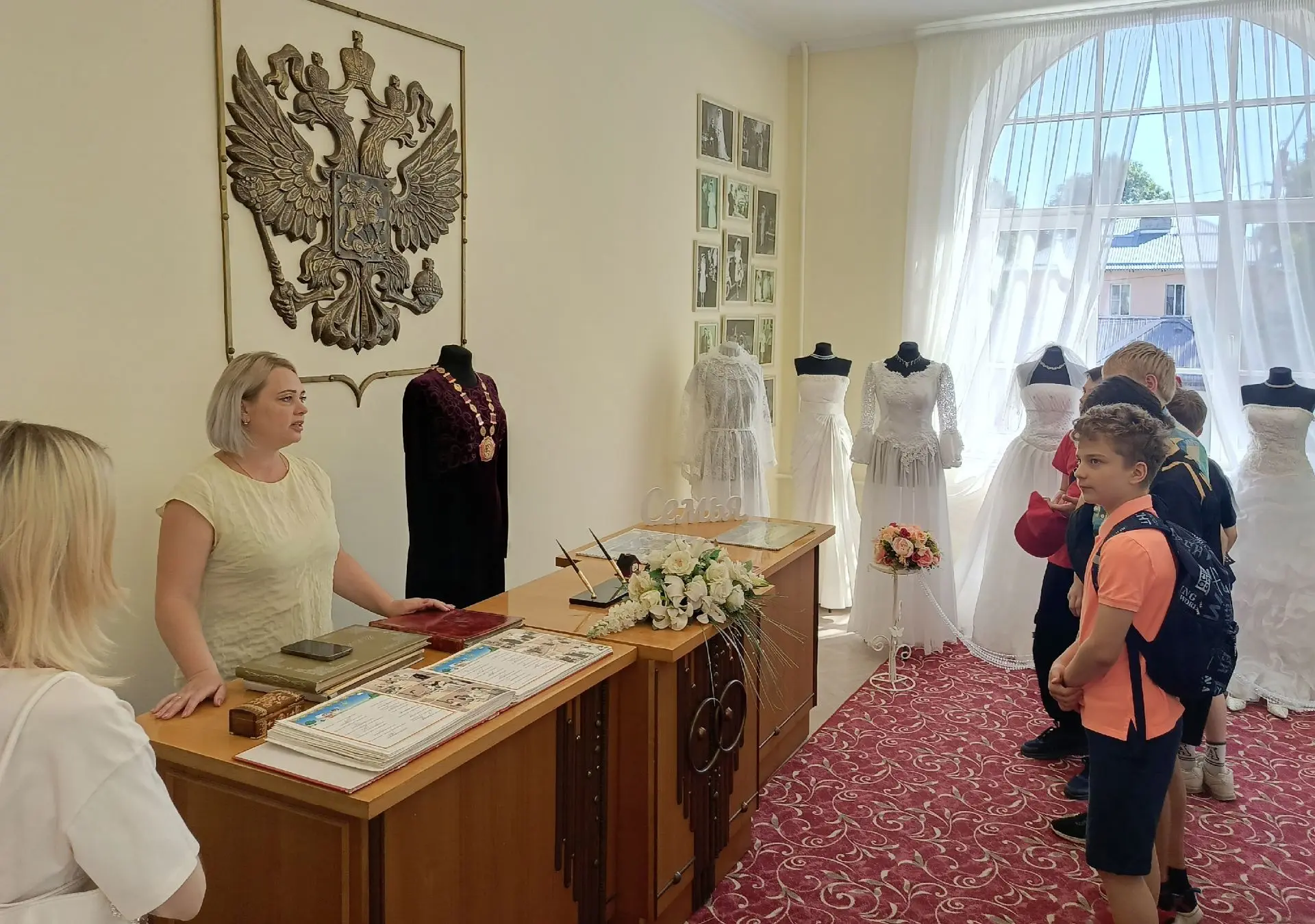 📌Ребята из нашего пришкольного лагеря посетили Дворец бракосочетания. 
 
Дети узнали об истории орг