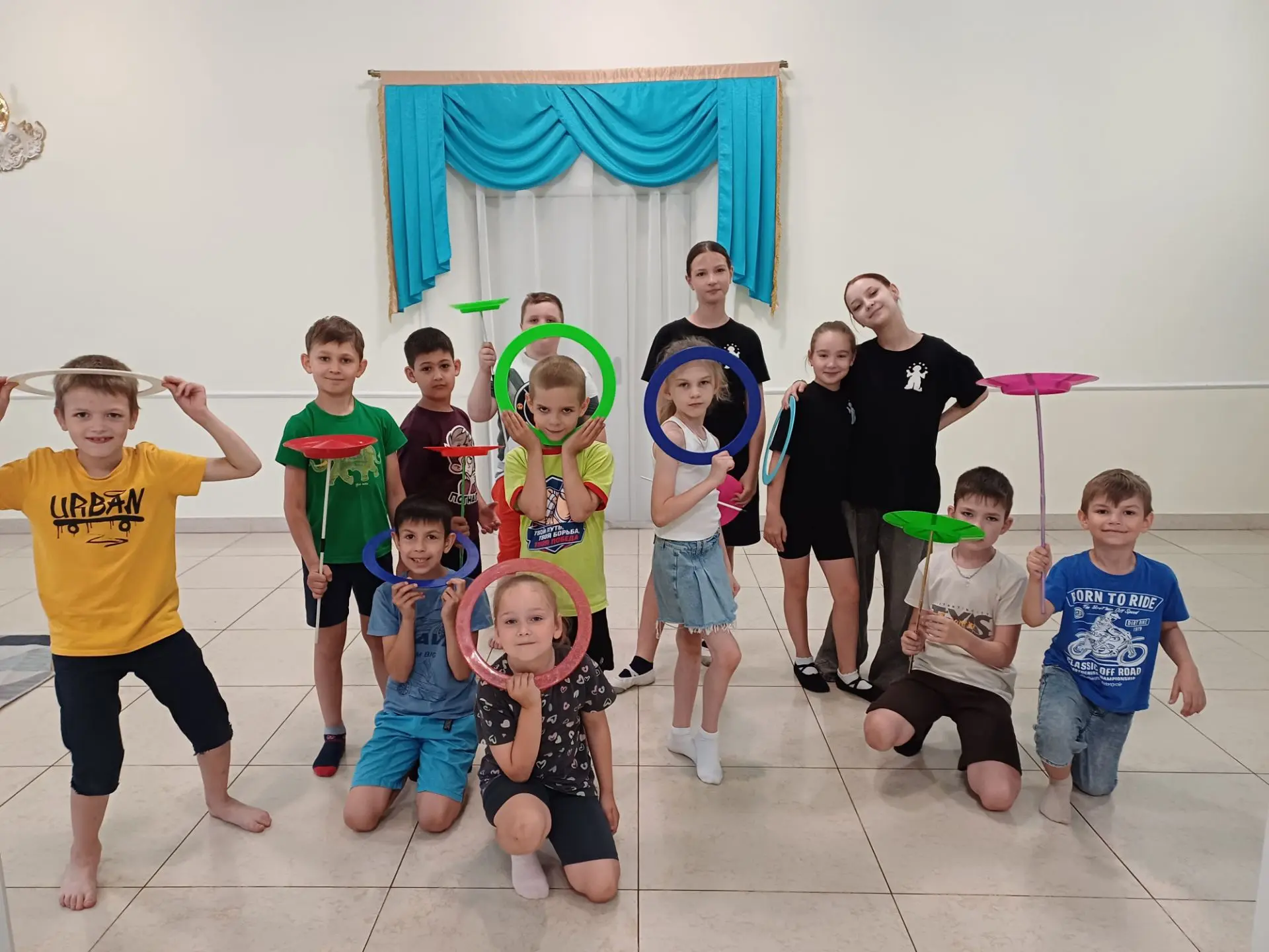 🤹‍♂️ 23 июня Дом национальных культур им. Г.Д. Заволокина наполнился детским смехом и невероятной э