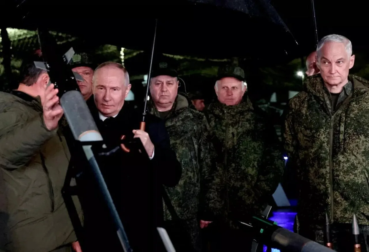 «Путин положительно оценил результаты учений «Центр-2026», — сообщил Дмитрий Песков.