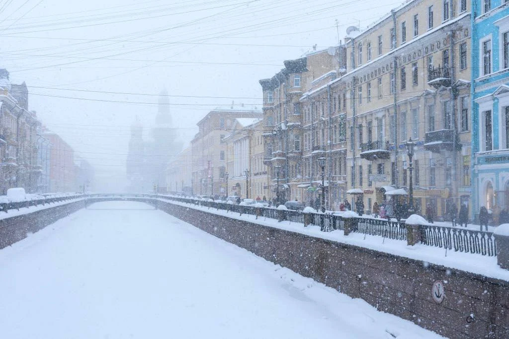 🥶 Сибирский антициклон атакует уже в среду Петербург, — синоптики

Он обрушит на город сильные моро