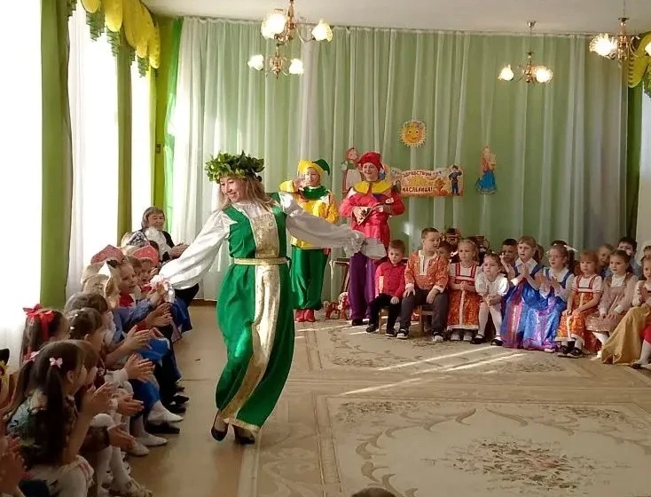 Масленица - один из весёлых и очень шумных народных праздников. Проведение Масленицы в ...