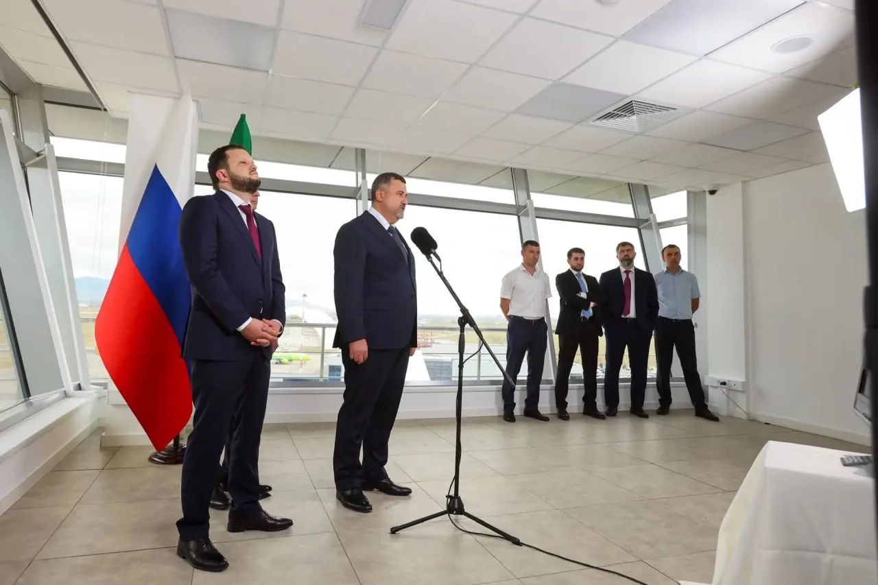 В этом фото "почти" прекрасно все!