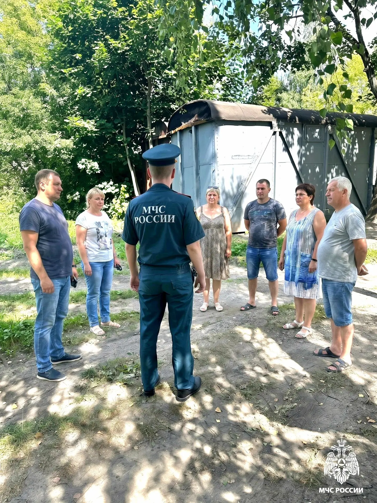 Смолянам напомнили о безопасности прямо на улицах