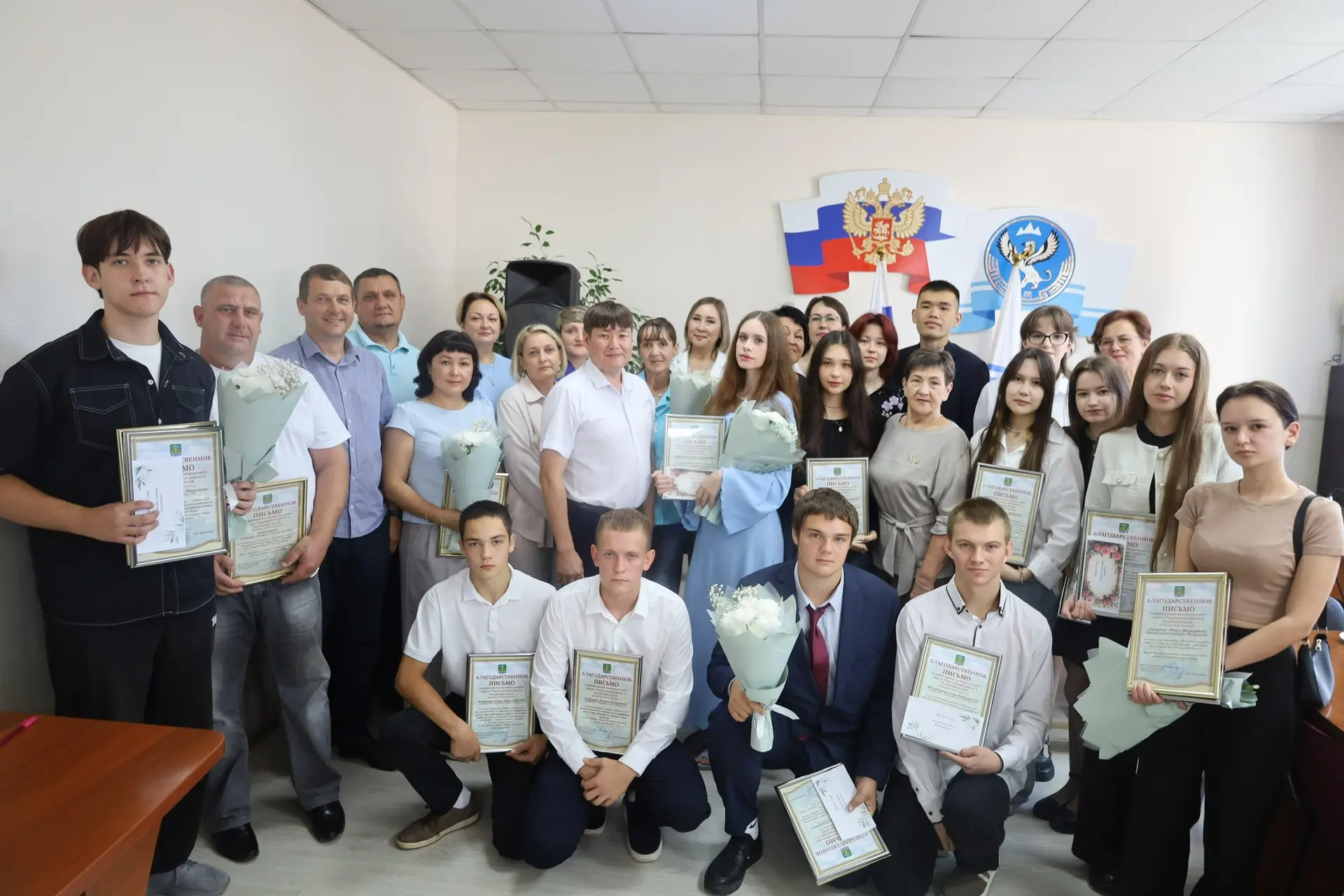 В Турочакском районе чествовали лучших выпускников 2026 года