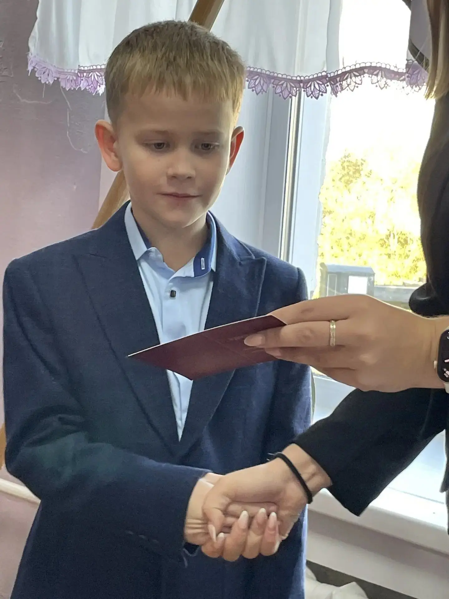 Сегодня на общешкольной линейке состоялось торжественное вручение знаков отличия Всерос...