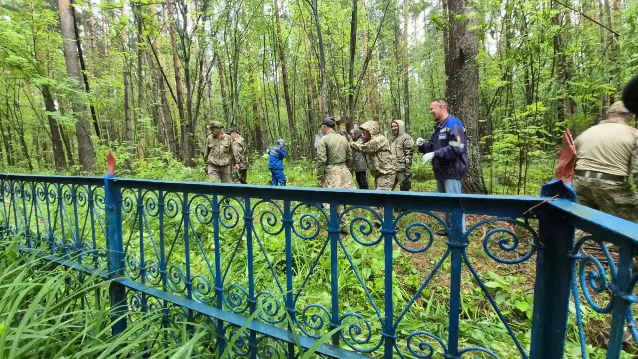 📌В Танаевском лесу прошёл патриотический субботник

20 июня в самом сердце Танаевского леса состоял