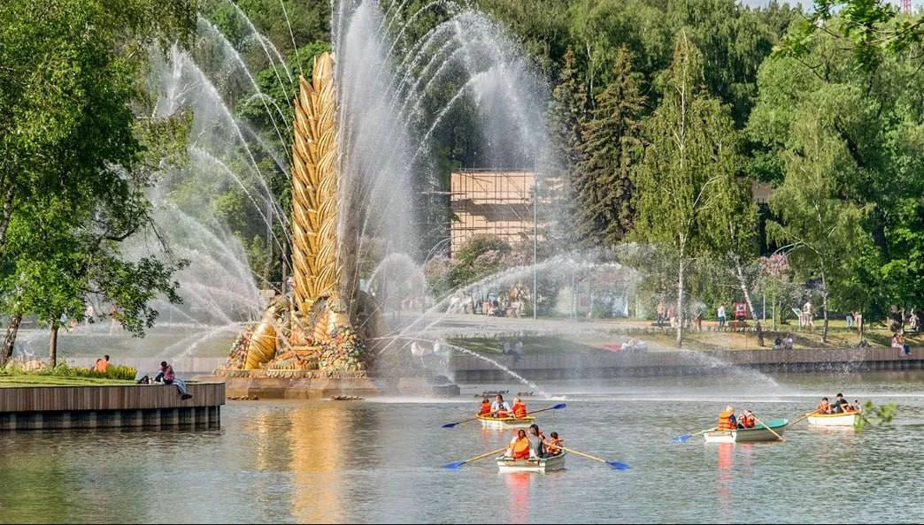 На ВДНХ стартовал сезон проката  водного транспорта