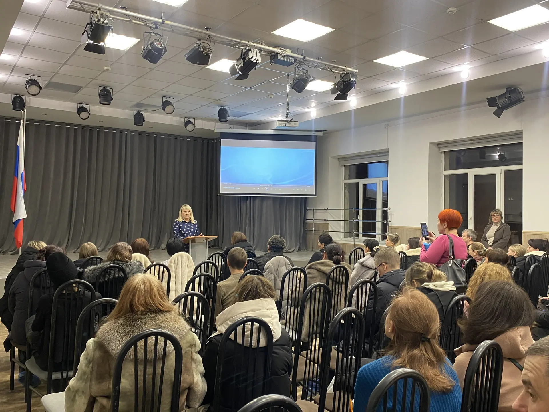 📢 Будущее начинается сегодня: как прошло профориентационное собрание в нашей школе  В нашей школе со