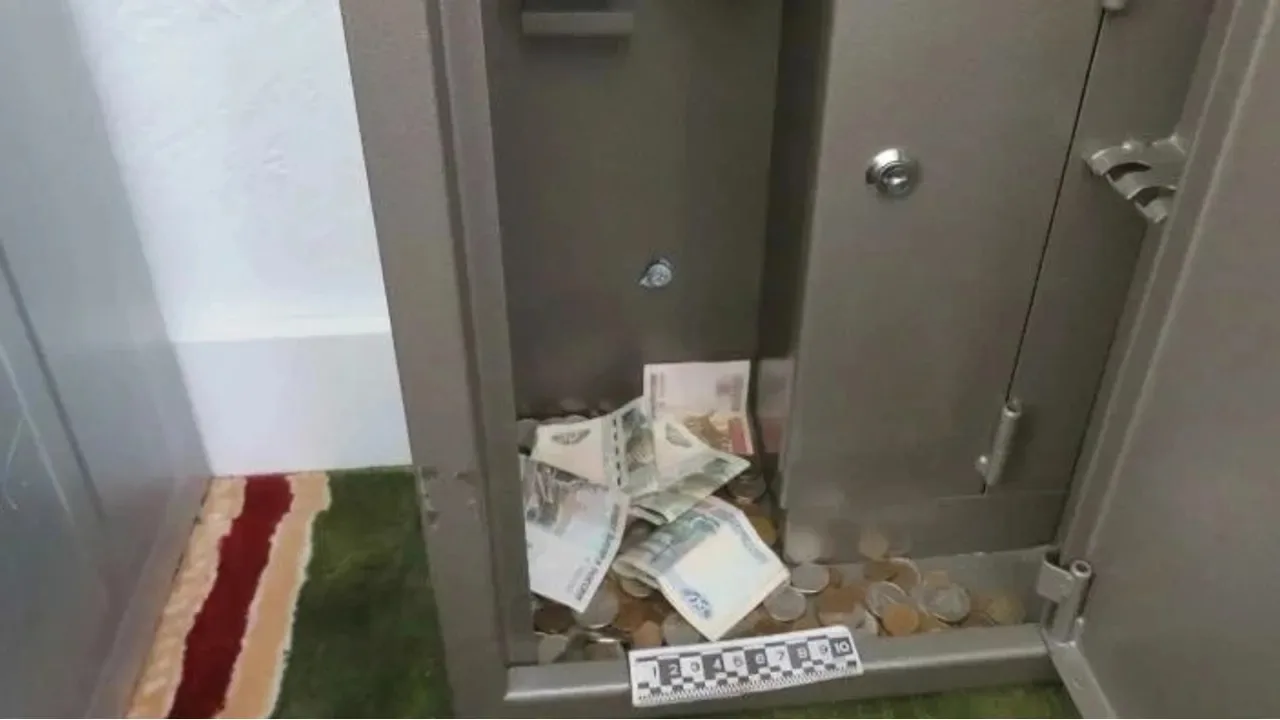 В Башкирии пенсионер похитил пожертвования из мечети