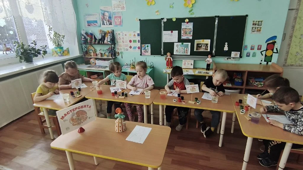 В ходе реализации проекта "Мастеровята" в средней группе "Рябинка"прошло увлекательное ...