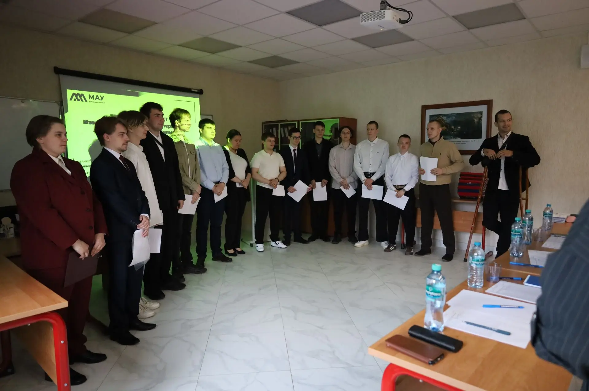 #прямосейчас в Кировском филиале МАУ особенный момент — защита дипломных работ у студентов групп 4-М