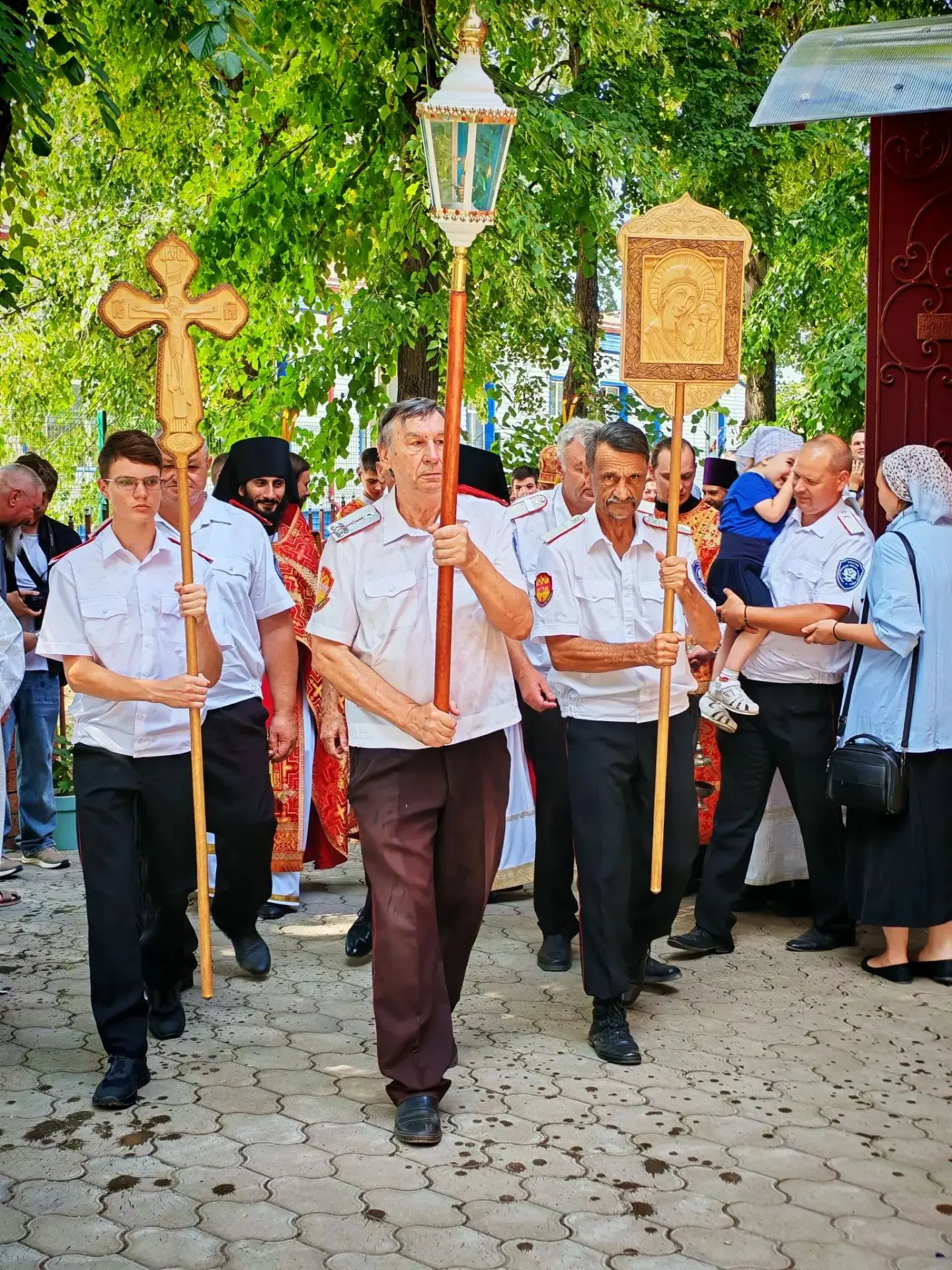 🕊9 августа Храм великомученика и целителя Пантелеимона станицы Каневской отмечает прес...