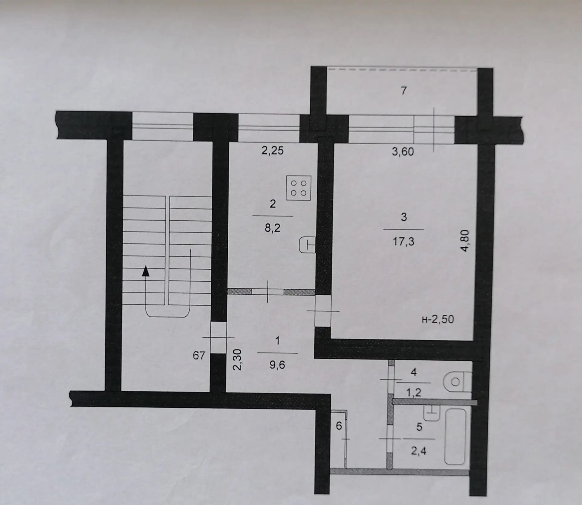 Продам олнокомнатную квартиру, Бр. Кашириных, 2. Этаж 2/5. Площадь 39,4 м².