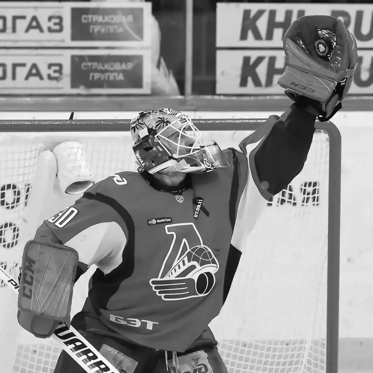 🏒 Умер бывший вратарь «Локомотива» Алексей Мурыгин

Алексея Мурыгина не стало после продолжительной