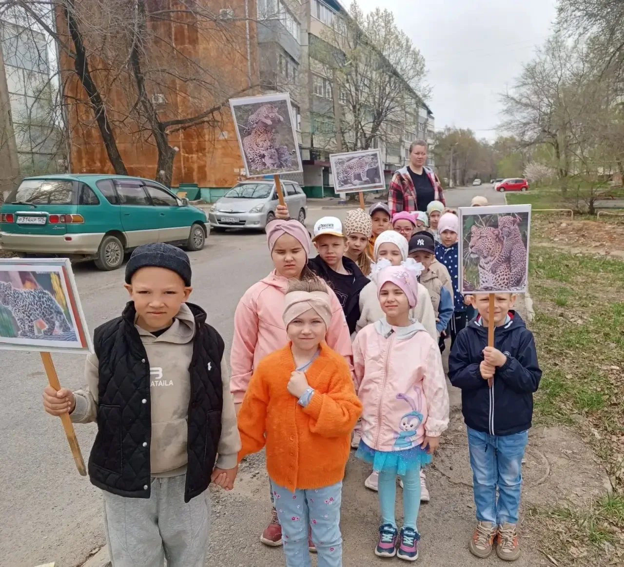 🍀В старшей группе прошла тематическая акция и занятие, посвящённые проблеме сохранения дальневосточн