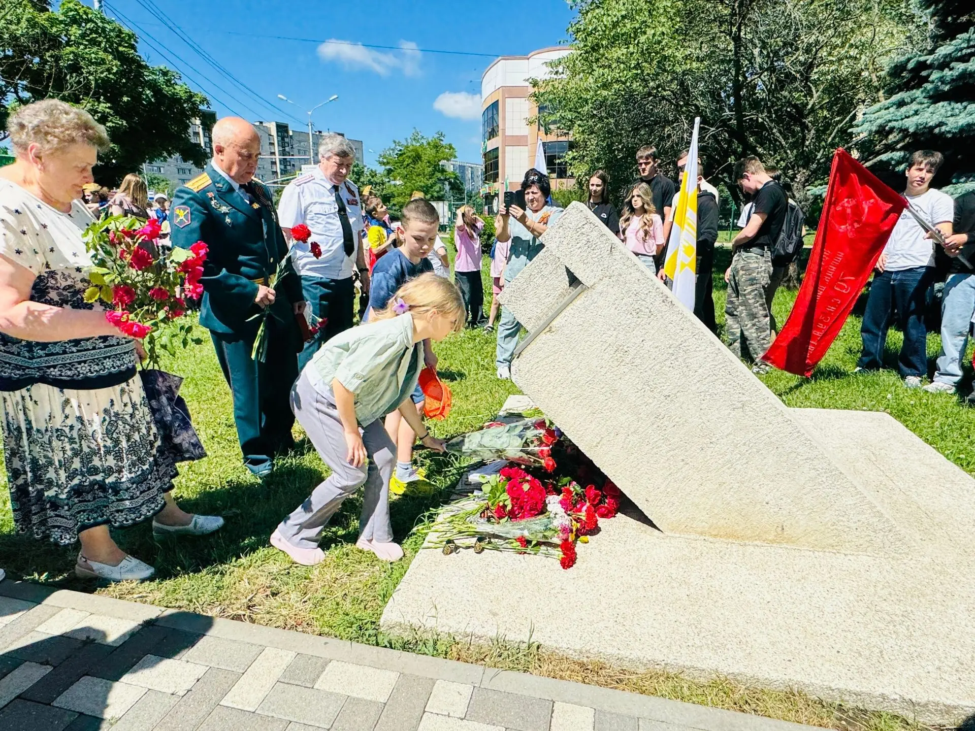 День, когда замирает сердце... 🕊

🌸Сегодня наш 4 отряд стал частью важного события. Вместе с горож