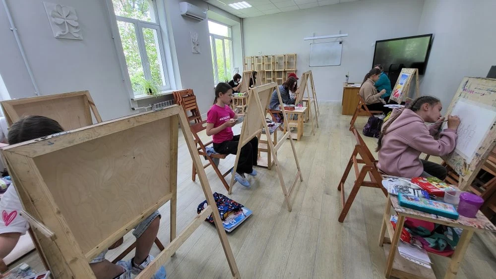 🎨 Сегодня в нашей школе прошел вступительный экзамен в первый класс по программе "Живо...