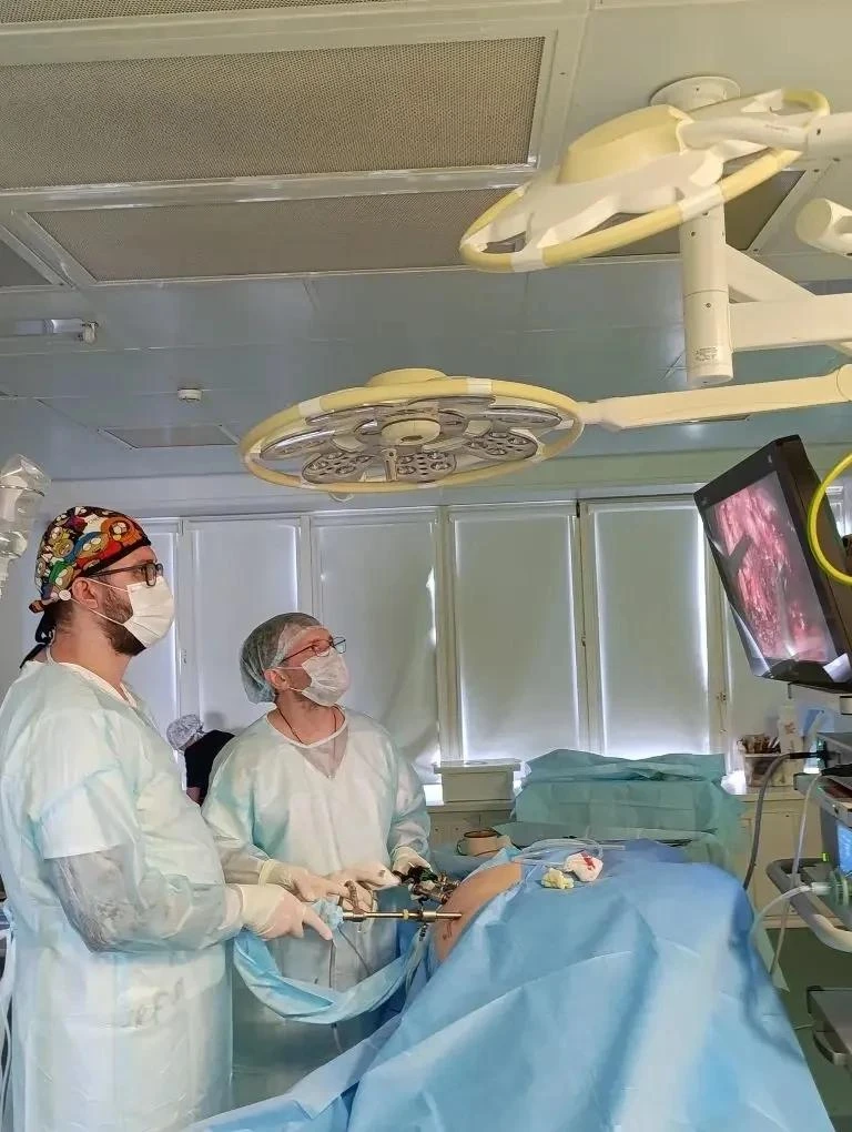 🧑‍⚕️Урологи Первой городской больницы провели одновременную комплексную операцию на обеих почках од