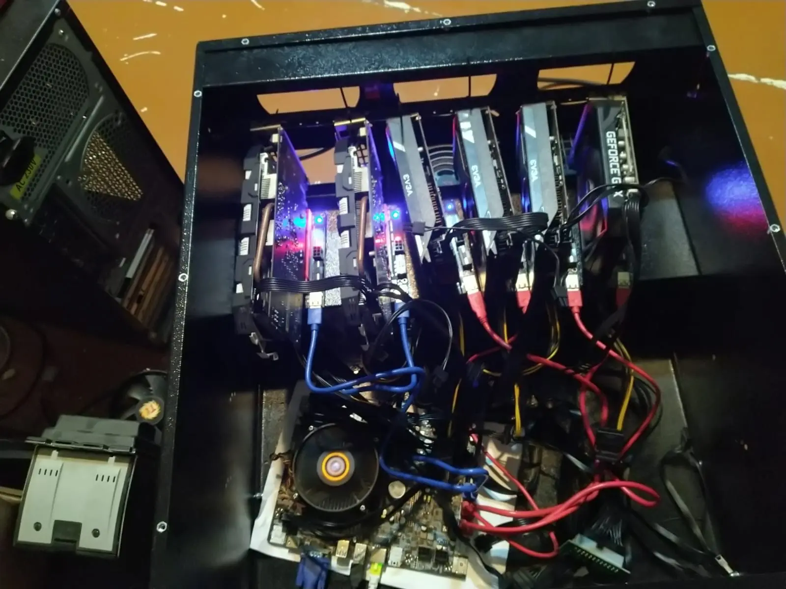 Майнинг Bitcoin в СЦ "Алгоритм" собрали сами майнинг ферму приобрели Asic Майнер