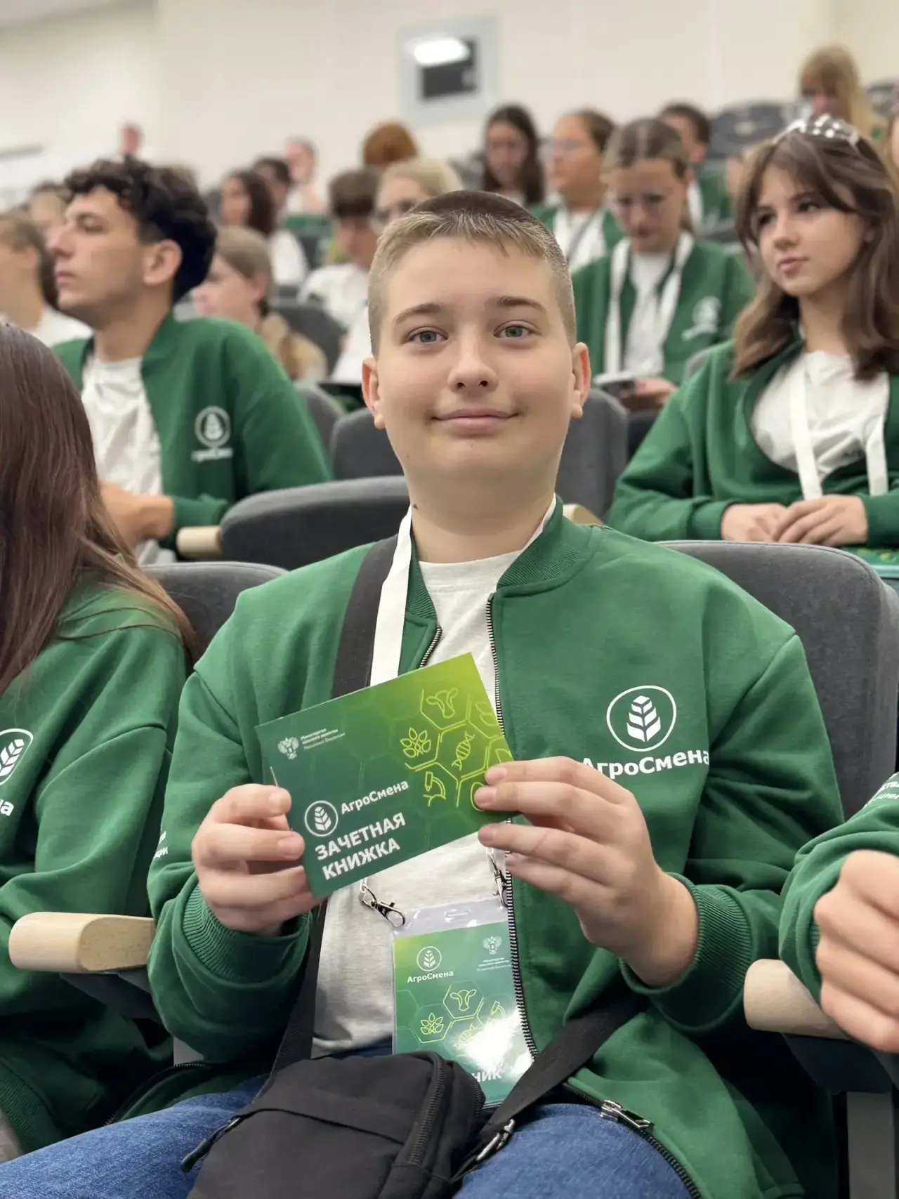 💚Второй поток АгроСмены подошел к концу!💚

🔬За две недели ребята успели поработать в лабораториях