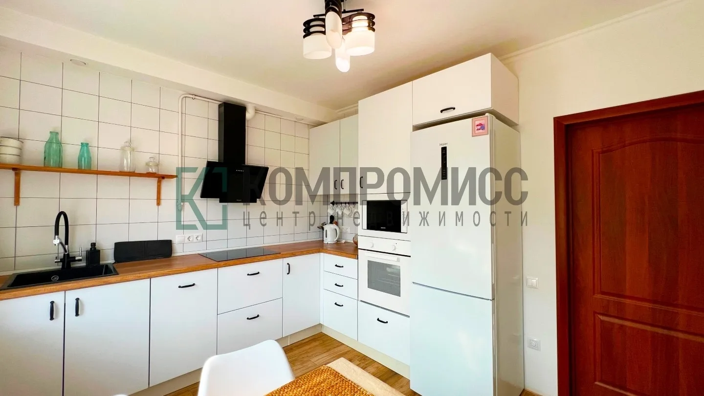 🏠 ID 128576674 Адрес: Краснодарский край, Северский р-н, п.г.т. Афипский  📍 Кирпичный дом «под тапоч