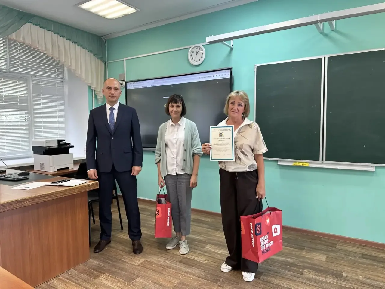 Итоги регионального проекта «Ученическая неделя добра в Югре»✨✨