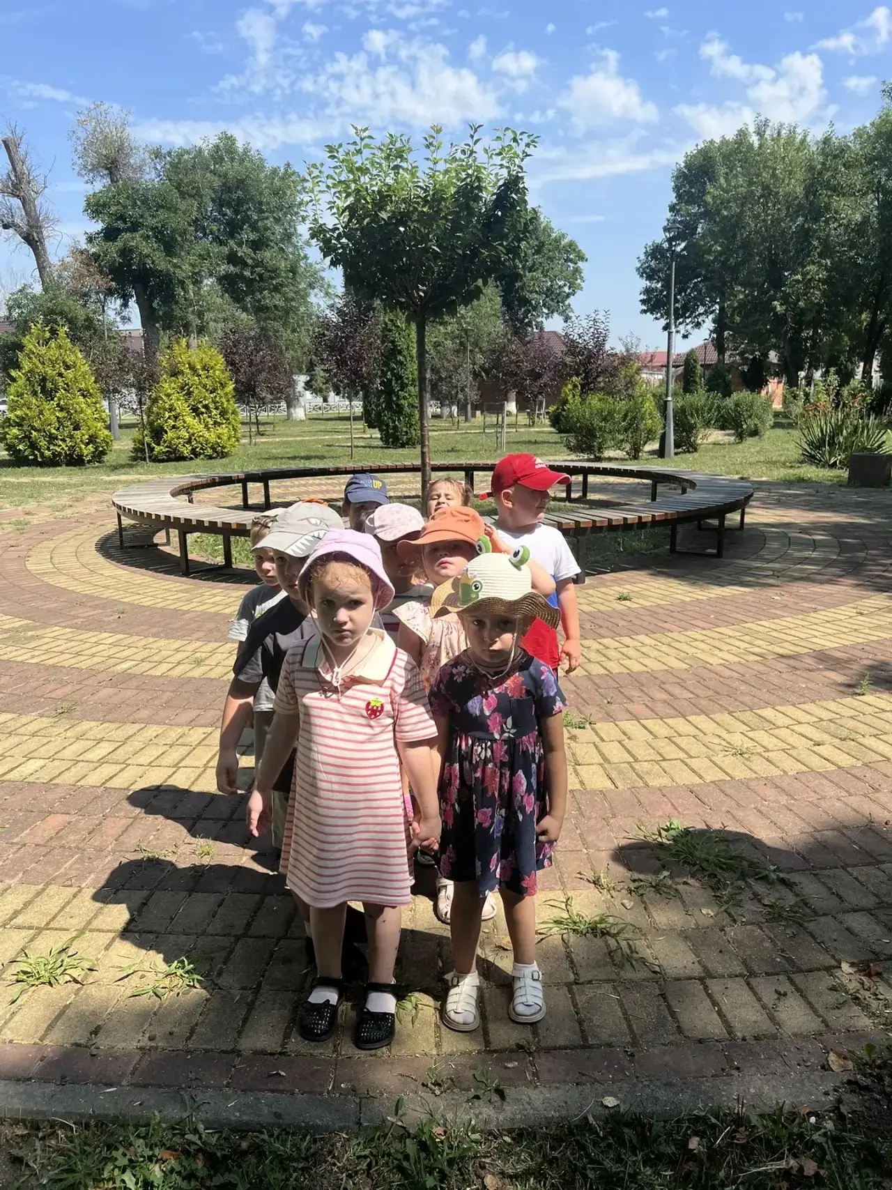 «Прогулка по летнему парку»☀️Цель: Создать условия для эмоционального и познавательного...