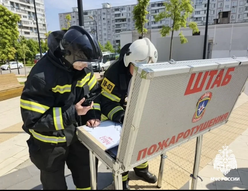 🚨 В Одинцовском округе прошли масштабные пожарно-тактические учения  На базе сельского Дома культуры