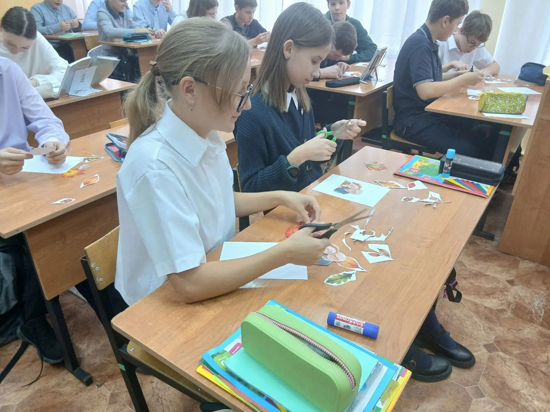 Открытка своими руками — лучший подарок для бабушки и дедушки!