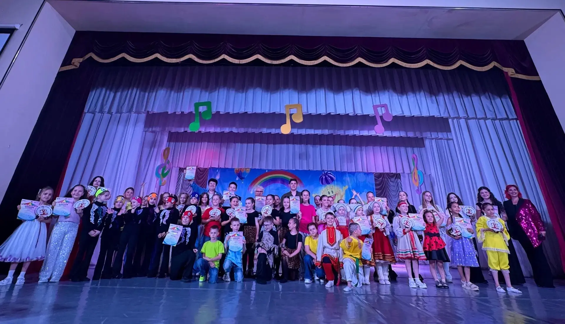 УРА !! ПОБЕДЫ!🥇🥇🥇6 июня в МБУ " ДК им.Леонова " прошёл 2 городской открытый конкурс ...