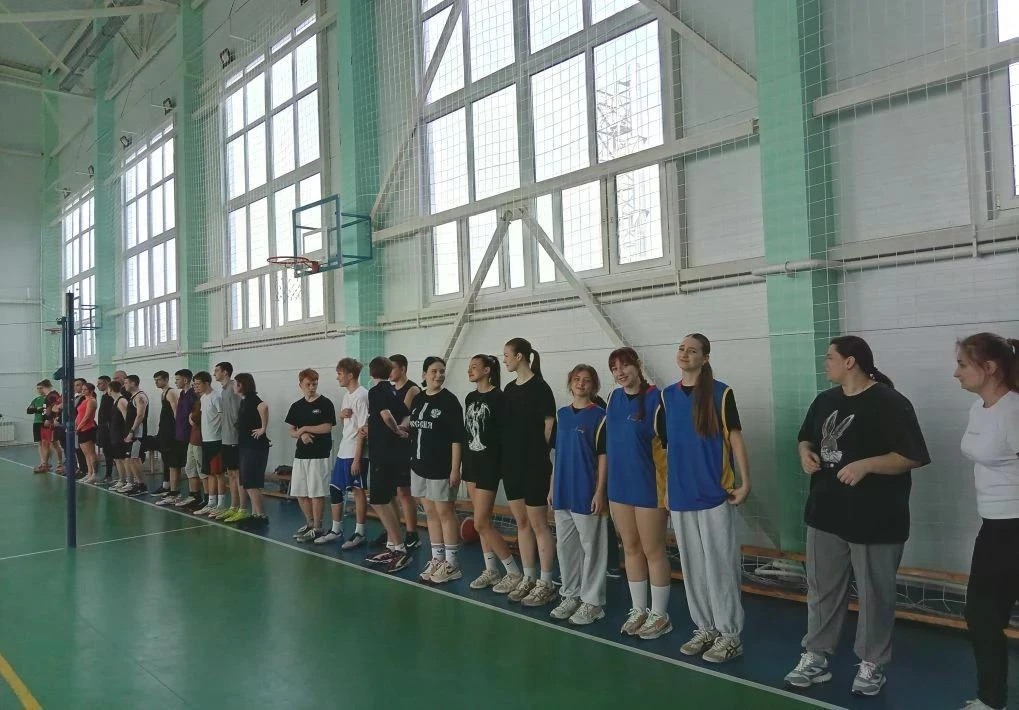 21 марта прошел турнир по стритболу среди мужских и женских команд. Мероприятие организ...