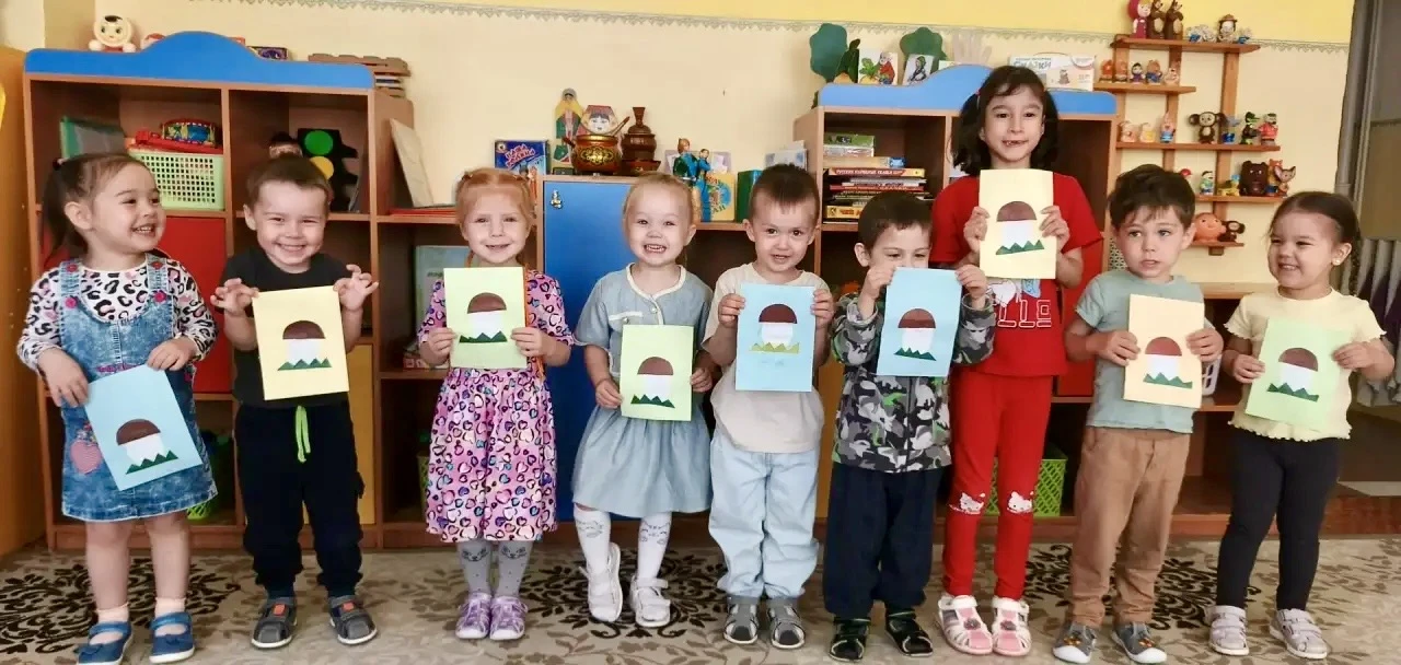 📖📕В преддверии  дня рождения Владимира Сутеева воспитанники с интересом прослушали ск...
