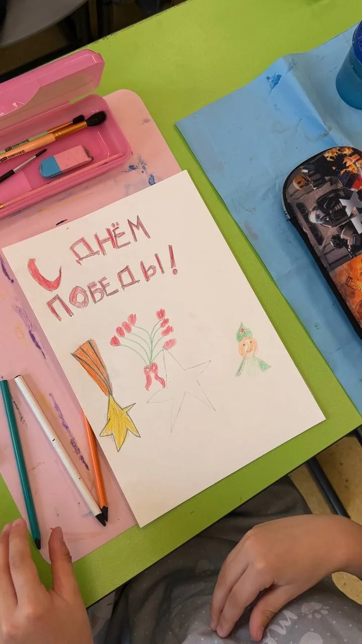 НАШИ #Уроки #ДеньПобеды #Творчество #ПамятьПоколений  В преддверии 9 Мая на уроках изобразительного 