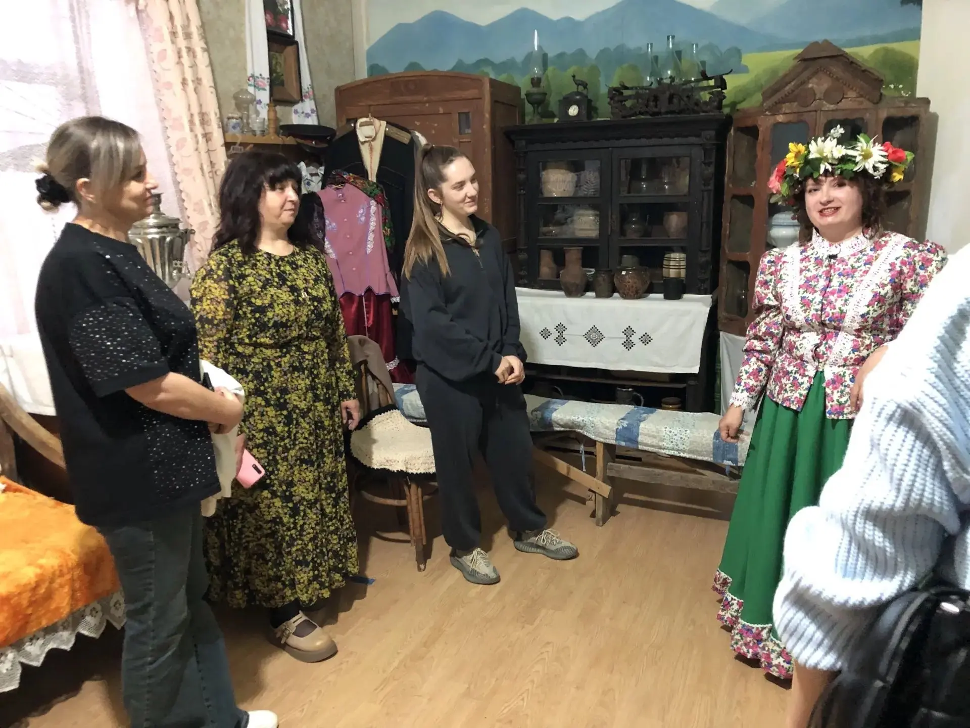 В рамках Всероссийской акции «Ночь музеев» в музее станицы Мингрельской проведена экску...