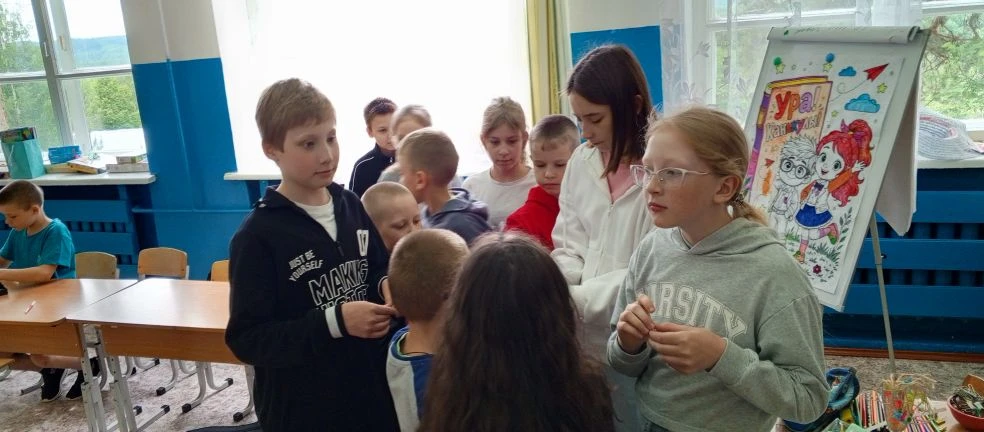 День шестой 
Тихий океан 🐚 (и очень громкий смех)

Сегодня наш лагерь полностью погрузился в водную