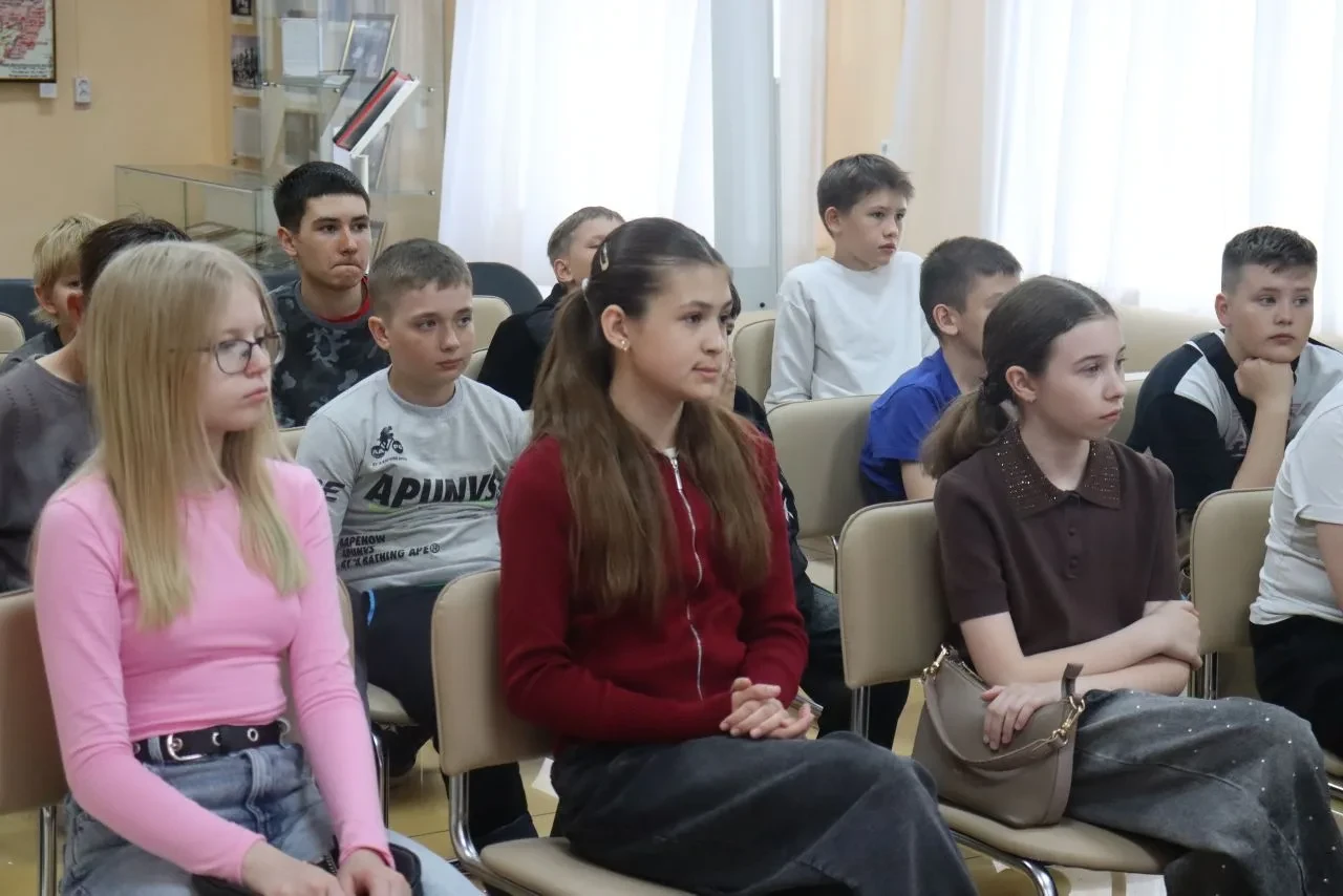 🐱 Кошки Забайкалья 🐱  ✨ Сегодня в Центре героико-патриотического воспитания «Дом юнармии г. Чита» пр