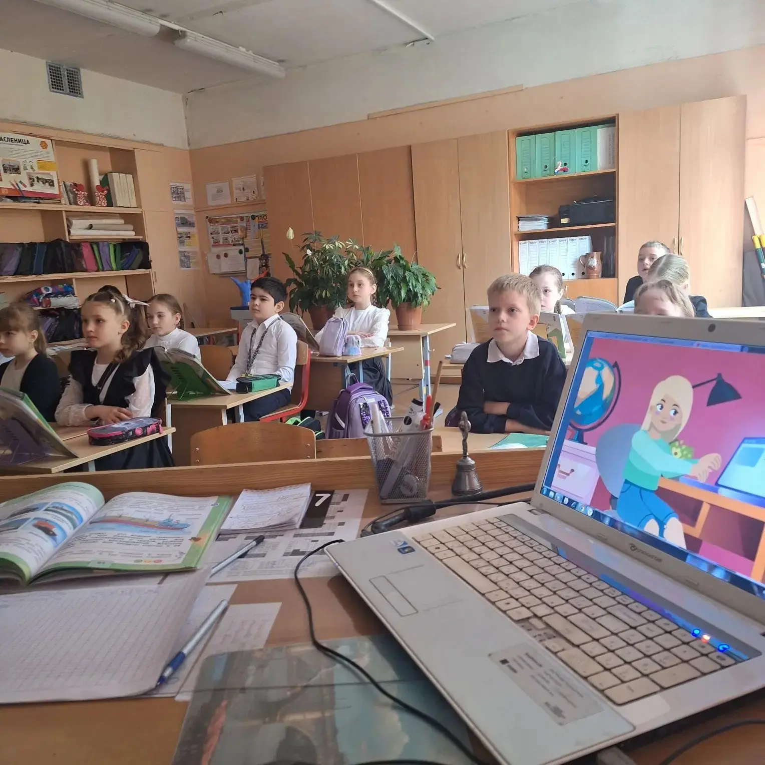 «Минутка безопасности»: школа №516 выходит на цифровую защиту 🛡️