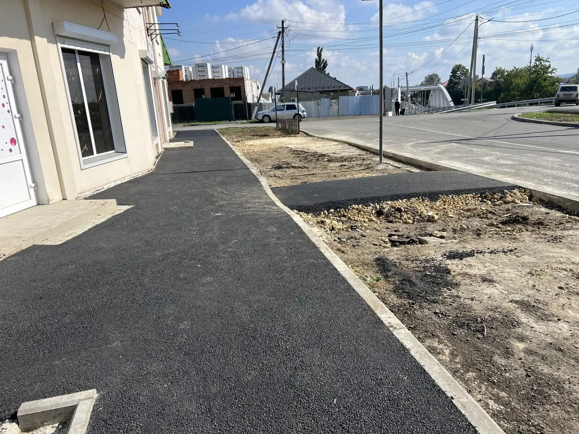 Благоустройство пешеходной зоны по ул. Коммунистической в Крымске