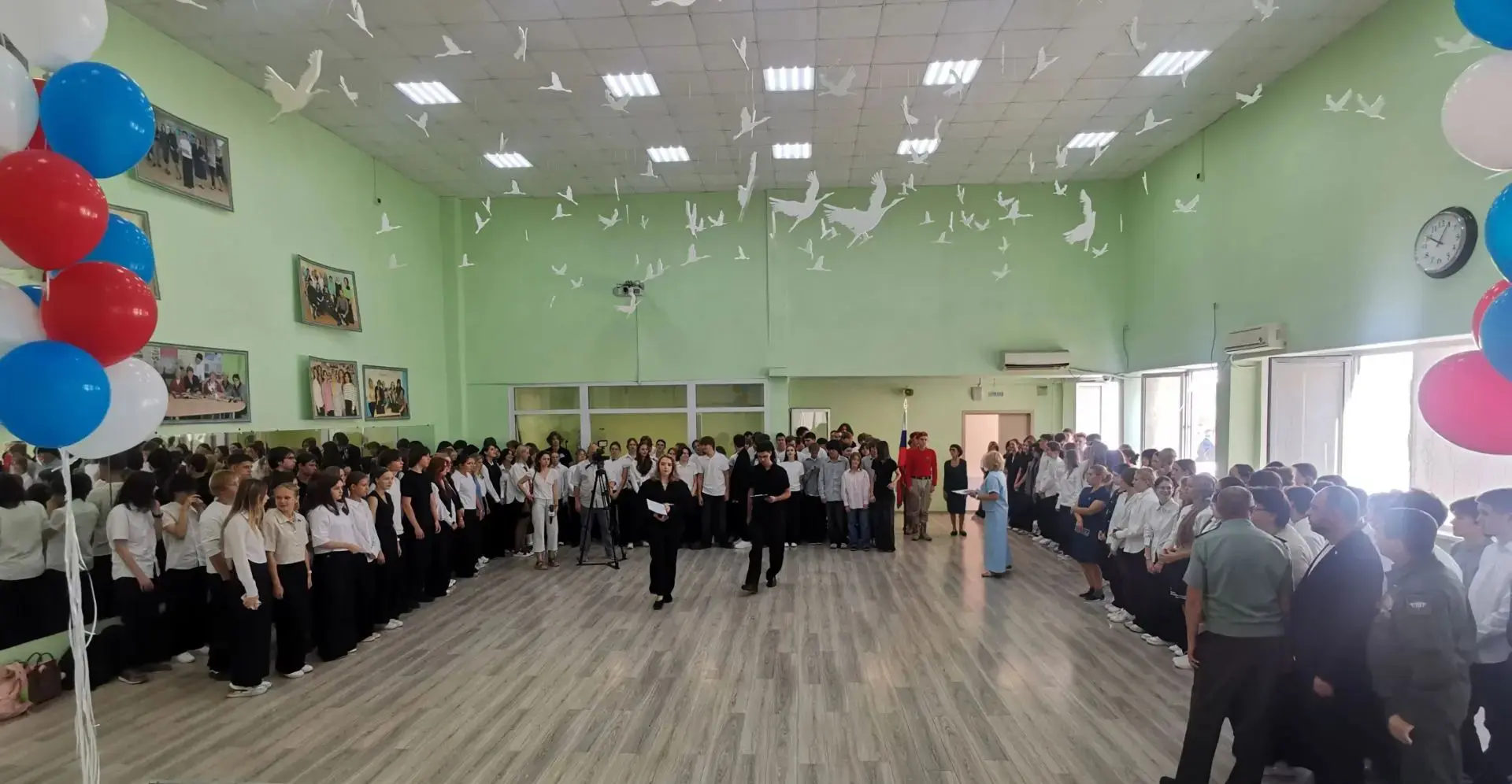Сегодня в нашей школе состоялись  мероприятия, посвященные Дню солидарности в борьбе с ...