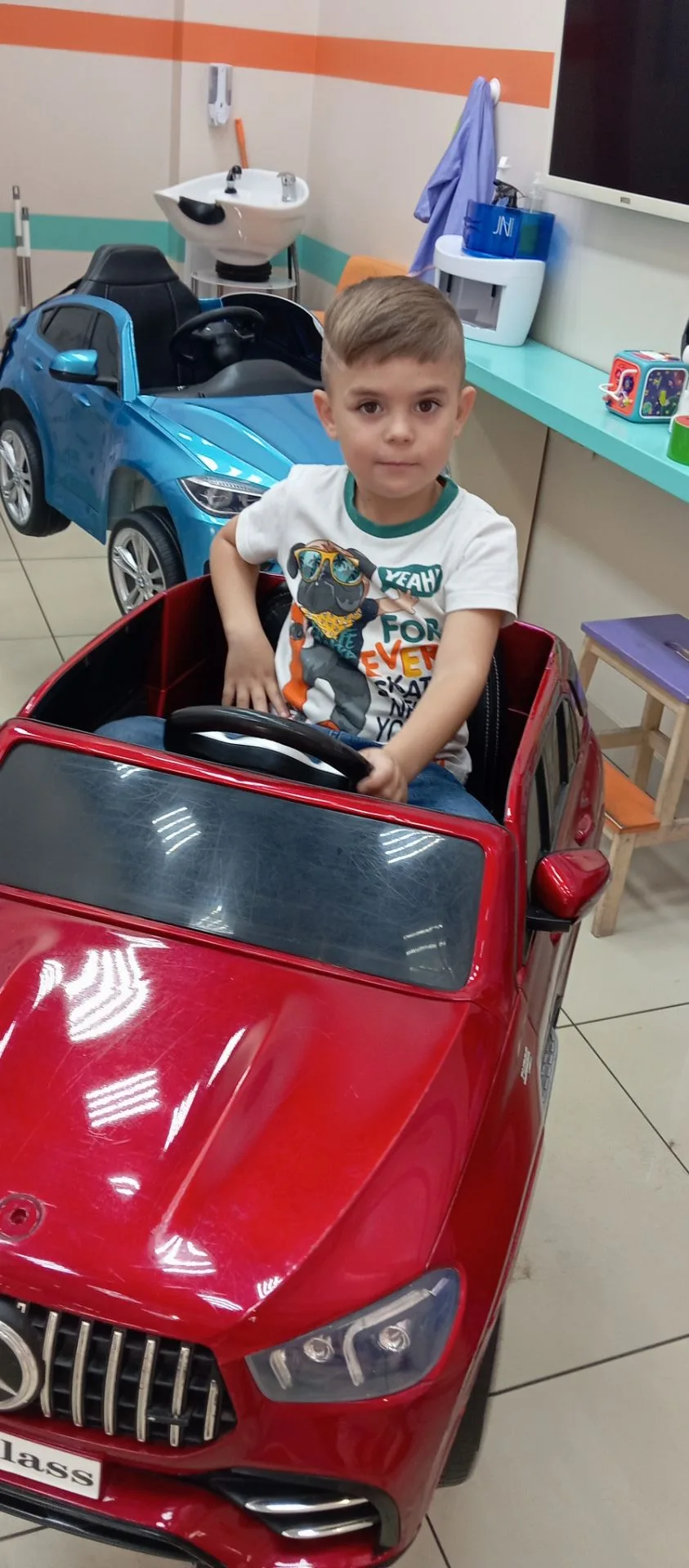 Говорит сфоткай я крутой пацан😁