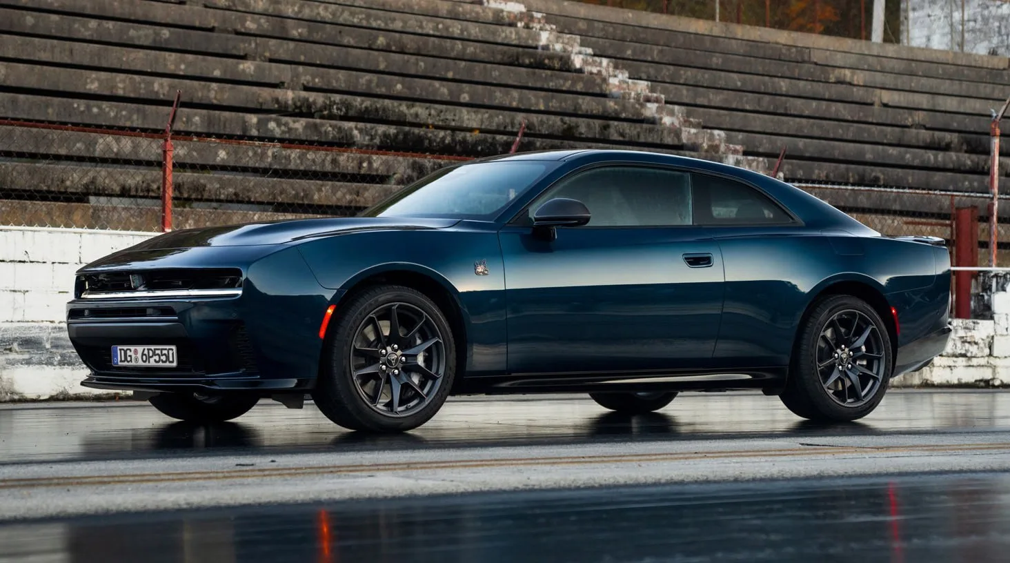 Абсолютно новый Dodge Charger вышел на рынок

Stellantis открыл приём заказов на новый Dodge Charger